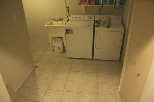 new_laundry_room_floor.jpg